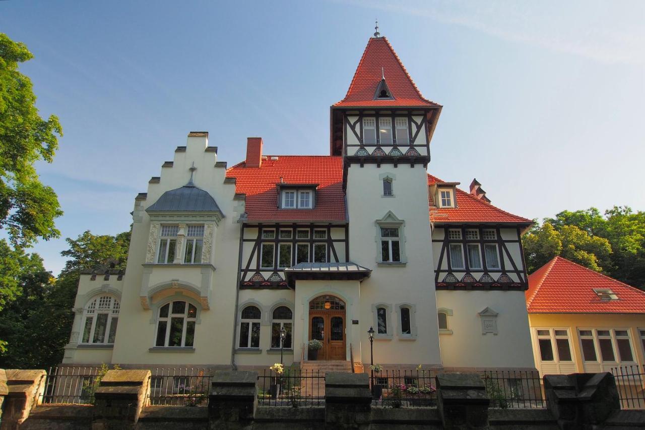 Hotel Schlossvilla Derenburg Exterior photo